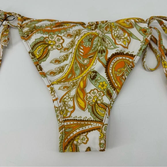 Faithfull The Brand Hazel Bikini Bottoms Juniper Paisley Print Size US 8 Large - Picture 5 of 9